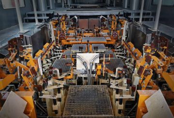 automotive-industry-4902396_1920
